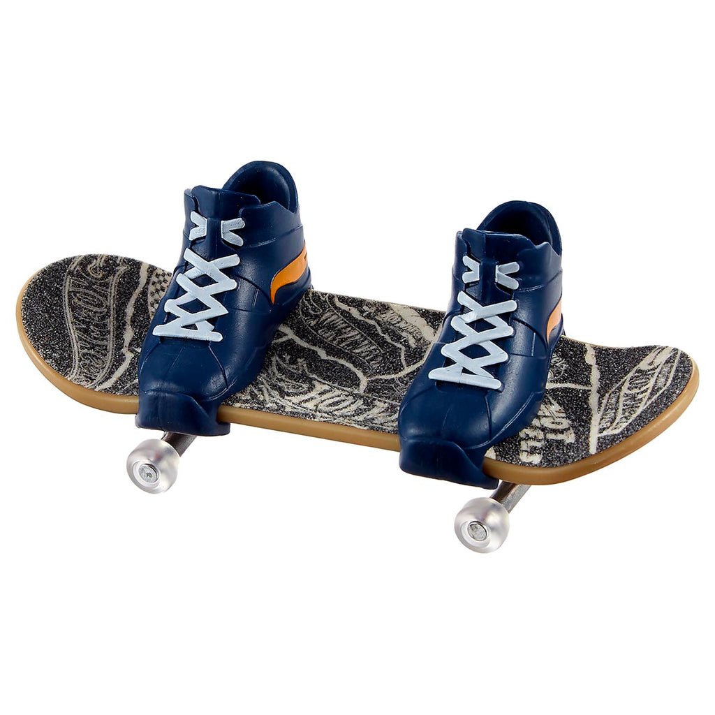 Tricked Out Trike Hot Wheels Skate Fingerboard (Freestyle SK8 1/9)