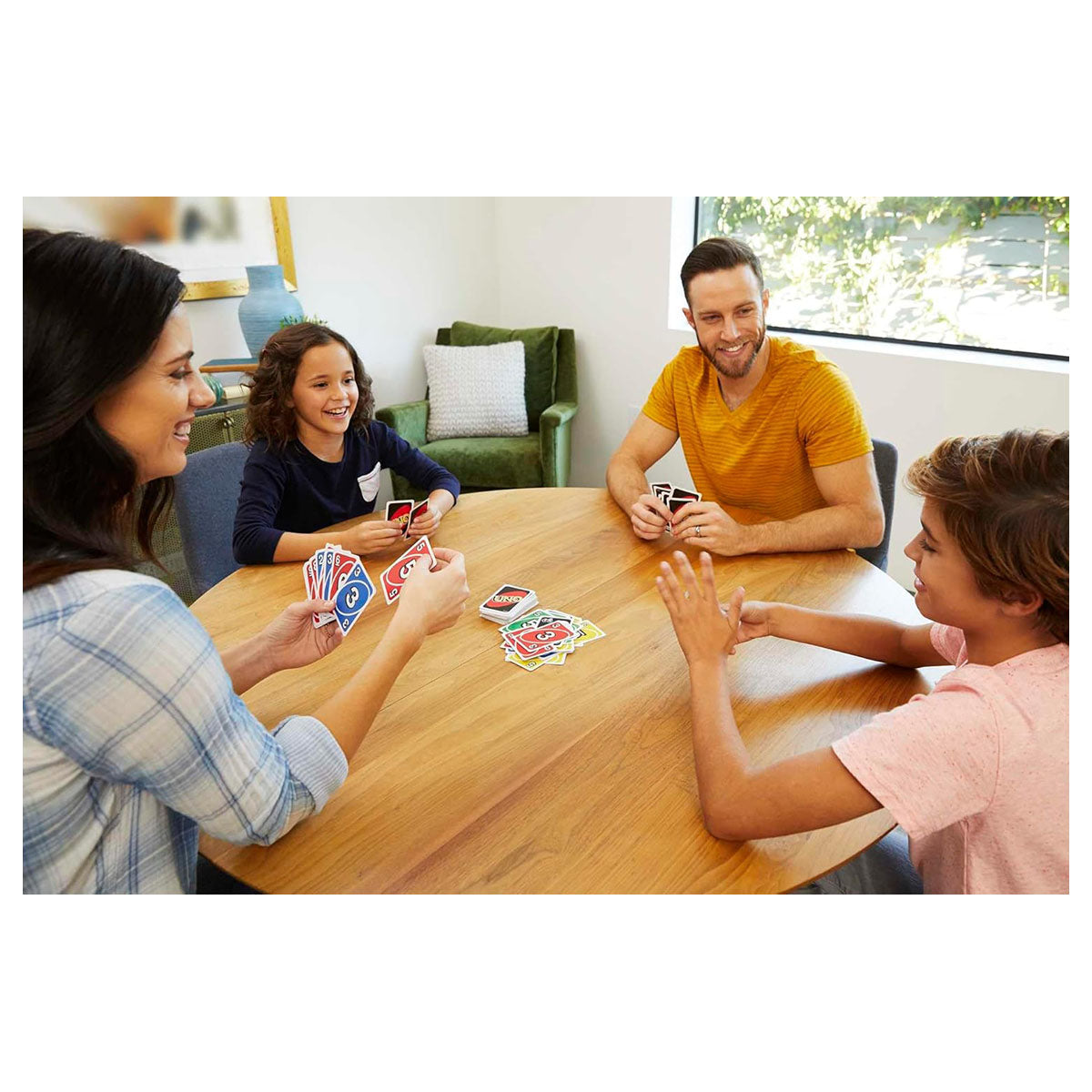 Mattel UNO card game overview family game night