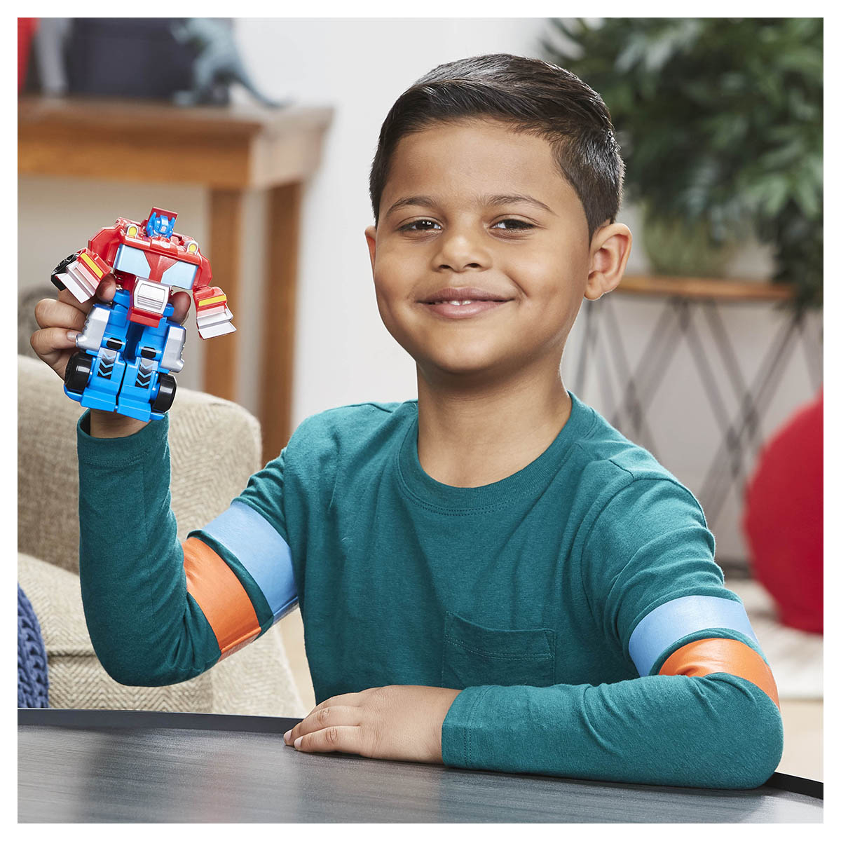 Transformers Classic Heroes Team: Autobot Optimus Prime Figure