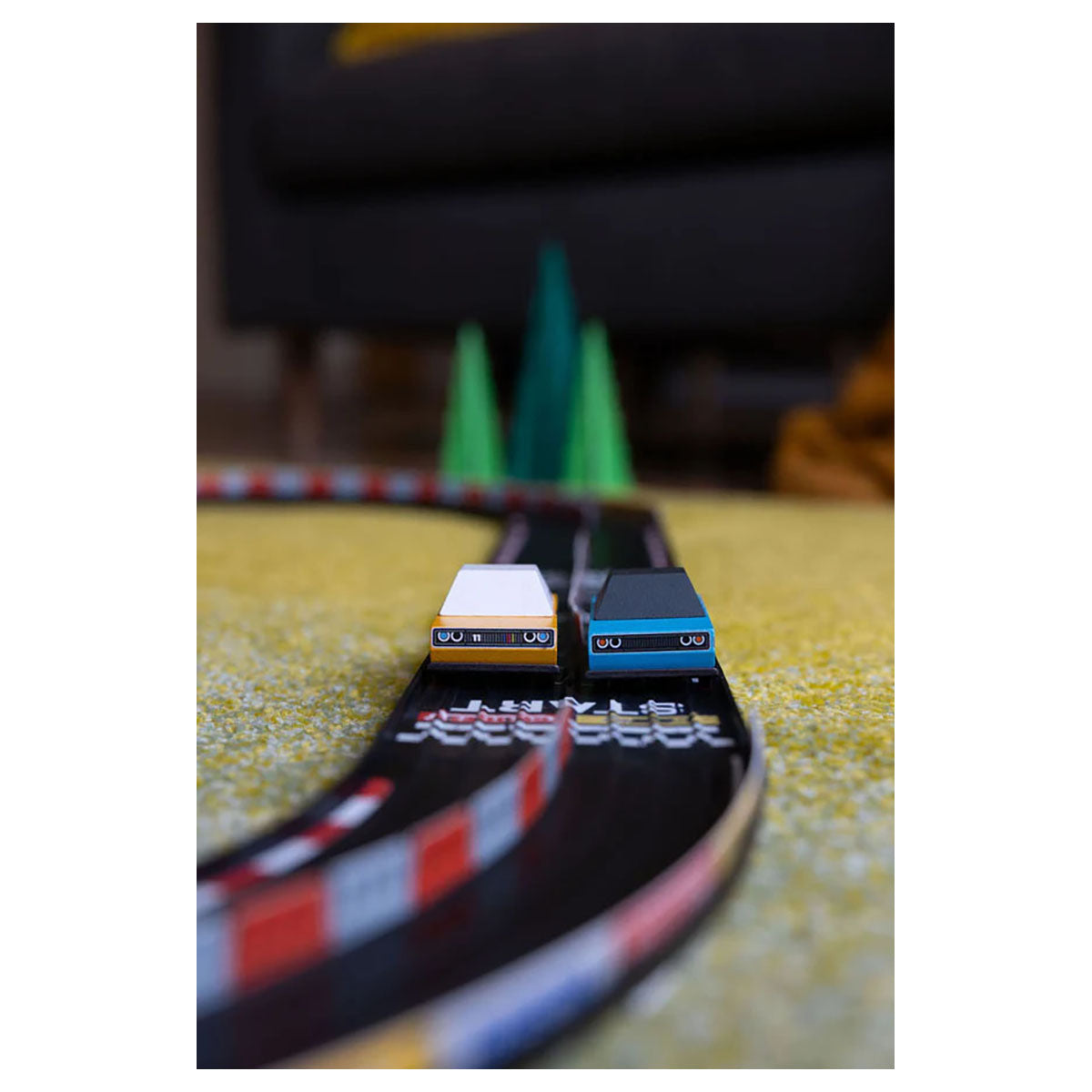 CandyCar Oval Speedway Playset