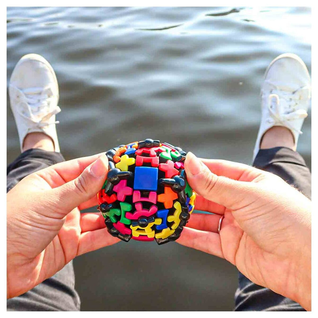 Mefferts Gear Ball Puzzle