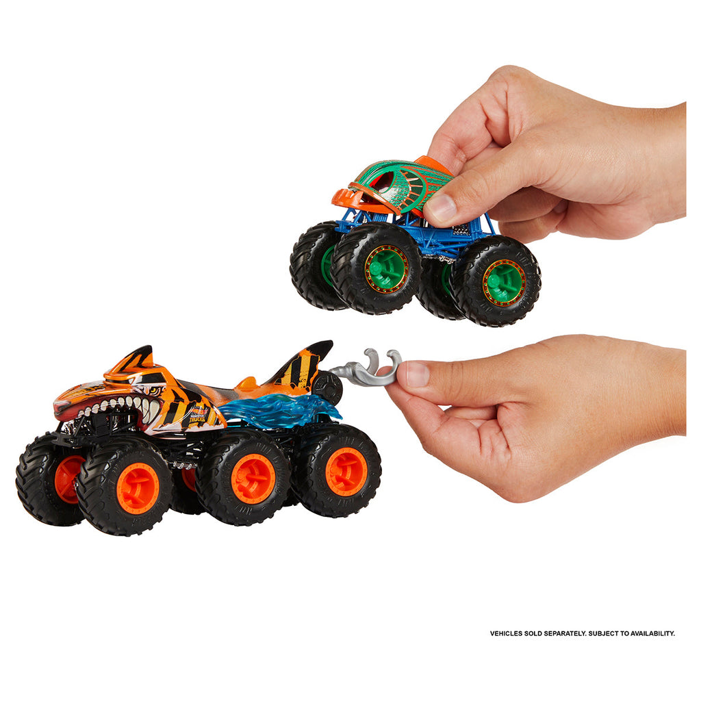 Tiger Shark Hot Wheels Monster Trucks: Big Rigs (HWN88)
