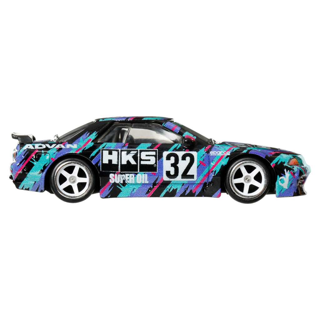 Hot Wheels Premium Boulevard Nissan Skyline GT-R (R32) Pandem Car