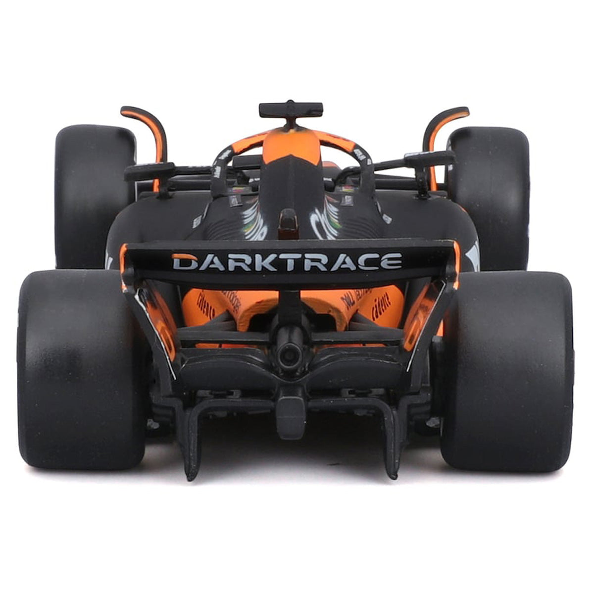 Bburago McLaren F1 MCL38 2024 British Grand Prix Oscar Piastri 1:43 Race Car