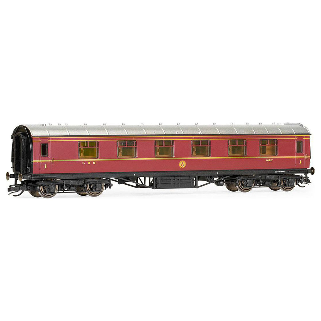 Hornby TT:120 LMS 57' Corridor First 1062 Passenger Coach