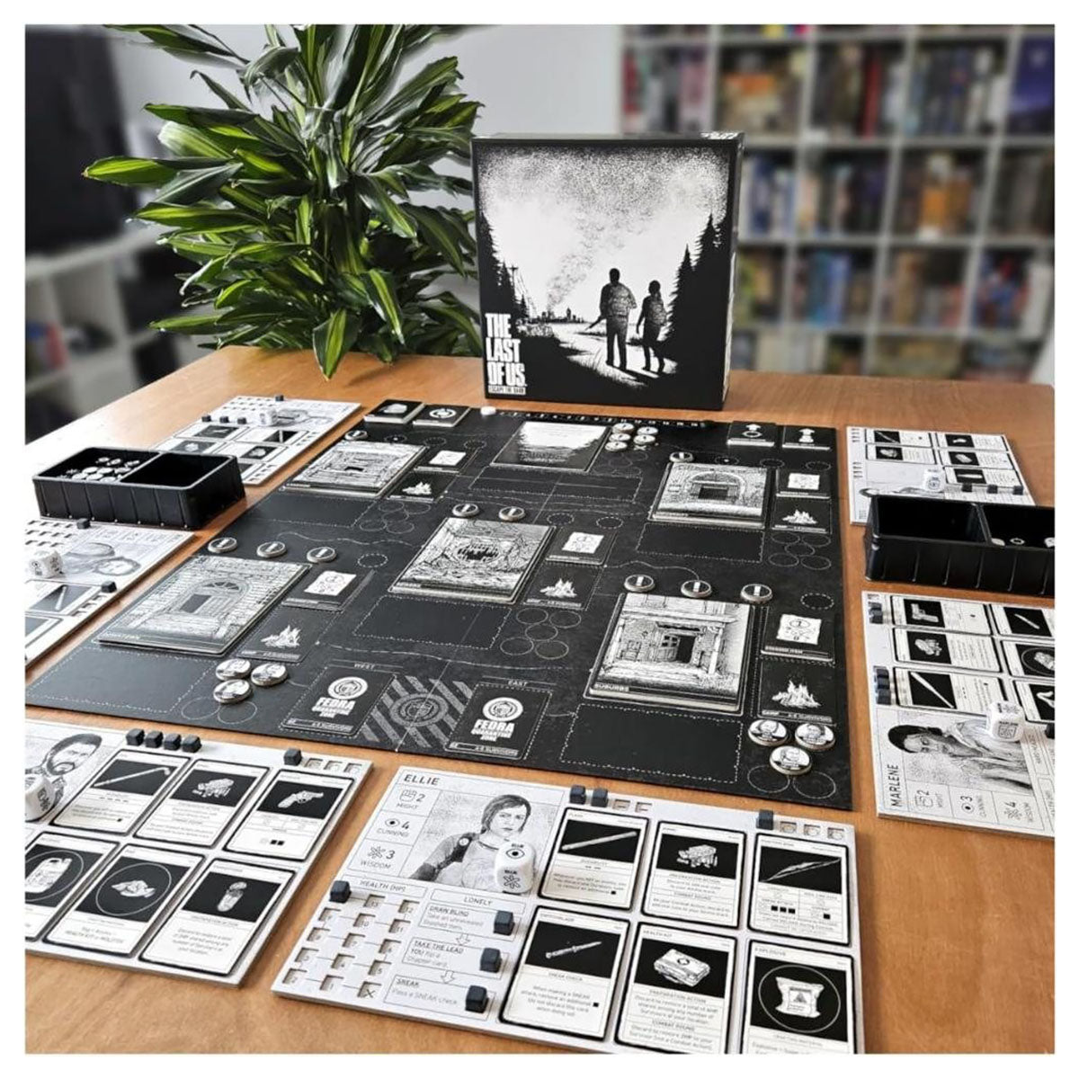 The Last Of Us: Escape The Dark Board Game
